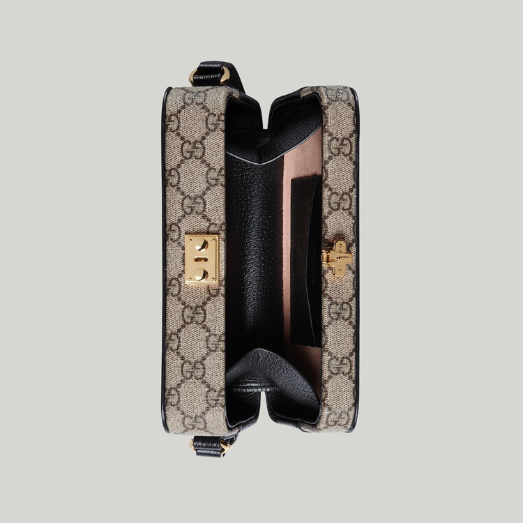725341.K9GSG.9769.013.062.0000.Light GG mini bag with cut out Interlocking G